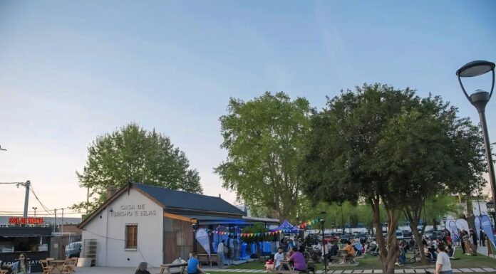 La Casa de Turismo e Islas de la Costanera se vestirá de Navidad este domingo