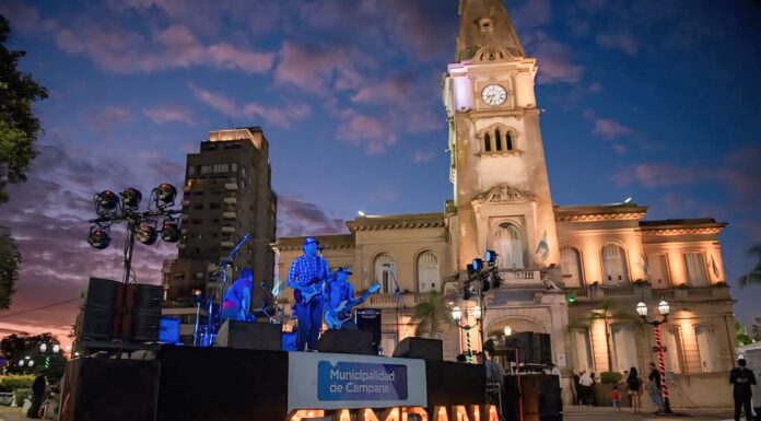 La previa a la Navidad se disfrutó en la Plaza Eduardo Costa