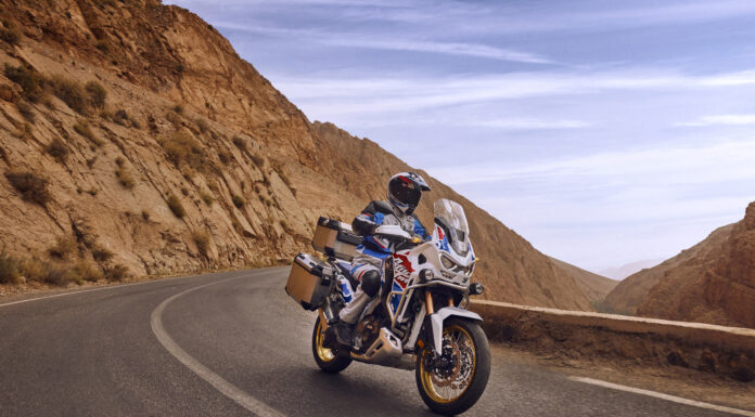 Honda renueva la crf1100l africa twin y la crf1100l africa twin adventure sports