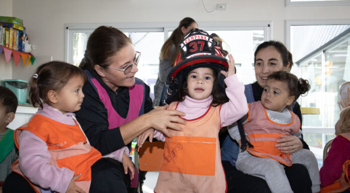 El Centro de Desarrollo Infantil recibió la visita de los Bomberos Voluntarios