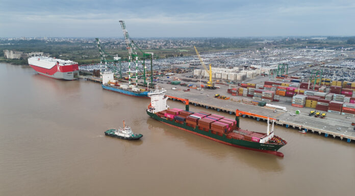 Terminal Zárate resalta el rol de la Prefectura en la custodia de las vías navegables