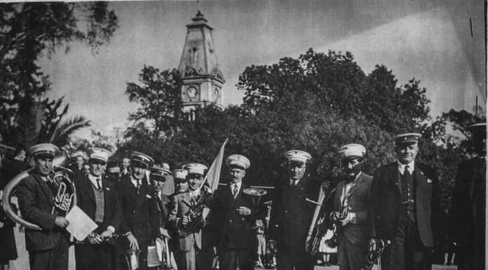Historia de Campana: Y la banda siguió tocando