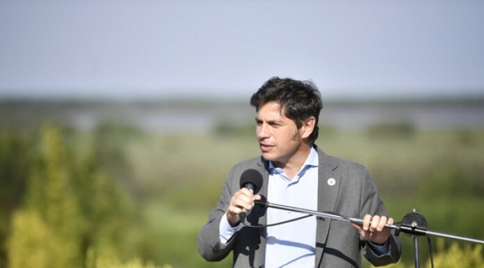 Kicillof: “La caída del consumo es consecuencia de políticas que benefician a pocos: hay que volver a promover el turismo”