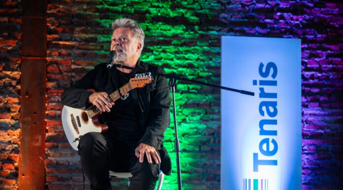 Noche de música y anécdotas en Tenaris junto a Juanchi Baleirón